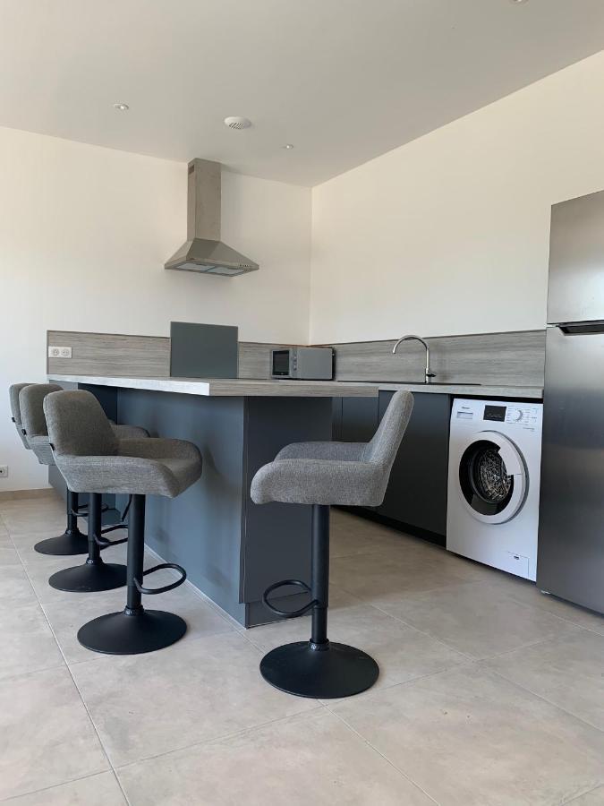 La Balma - 4 Appartements Avec Jardin En Maison Passive De Plain Pied A Frejus-Saint-Raphael Buitenkant foto